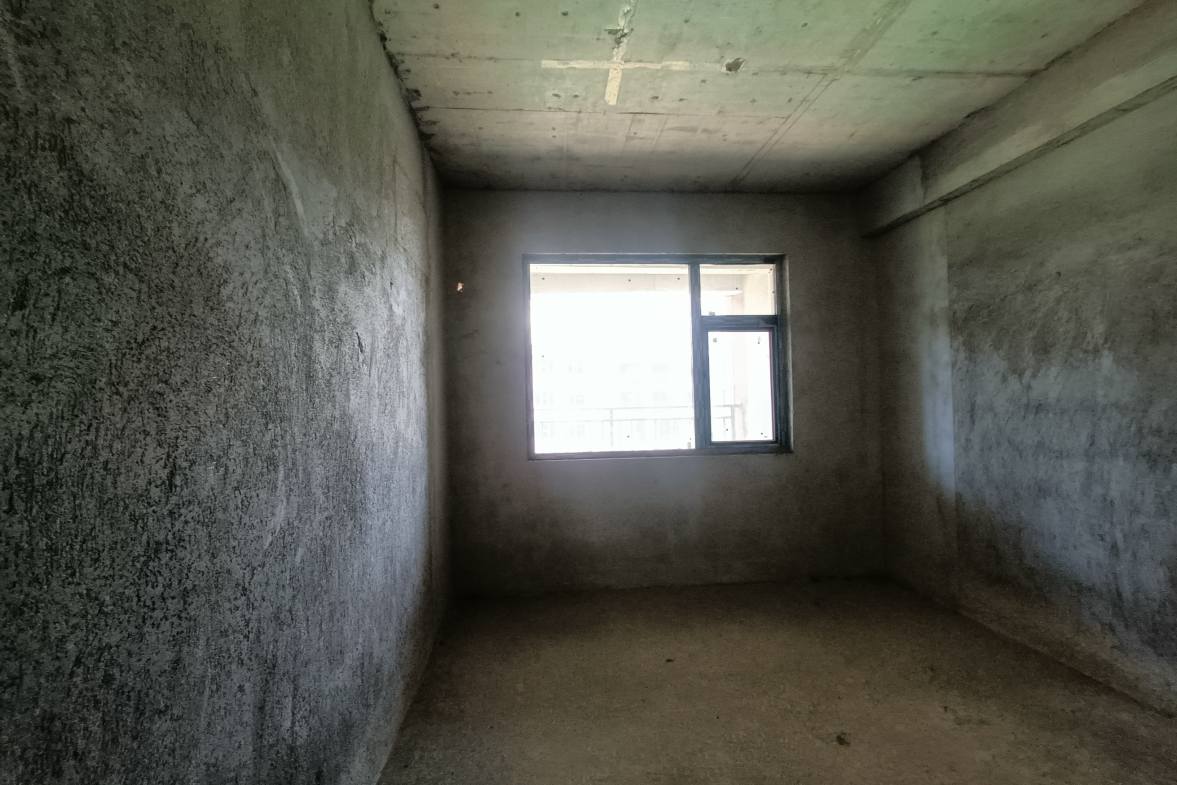 中甸.上河郡  4室2厅2卫    55.0万客厅