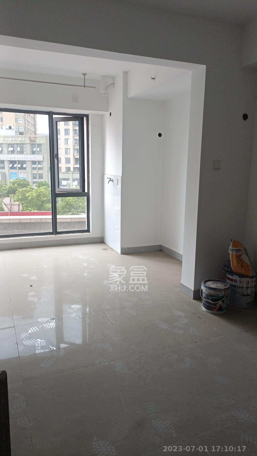 鑫远御文台一期 1室1厅1卫 1800.0元/月 鑫远御文台一期 1室1厅1卫 1800.0元/月室内图