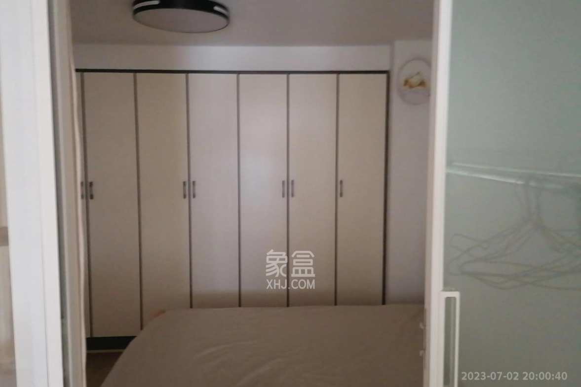 太阳城  2室1厅1卫    2200.0元/月室内图