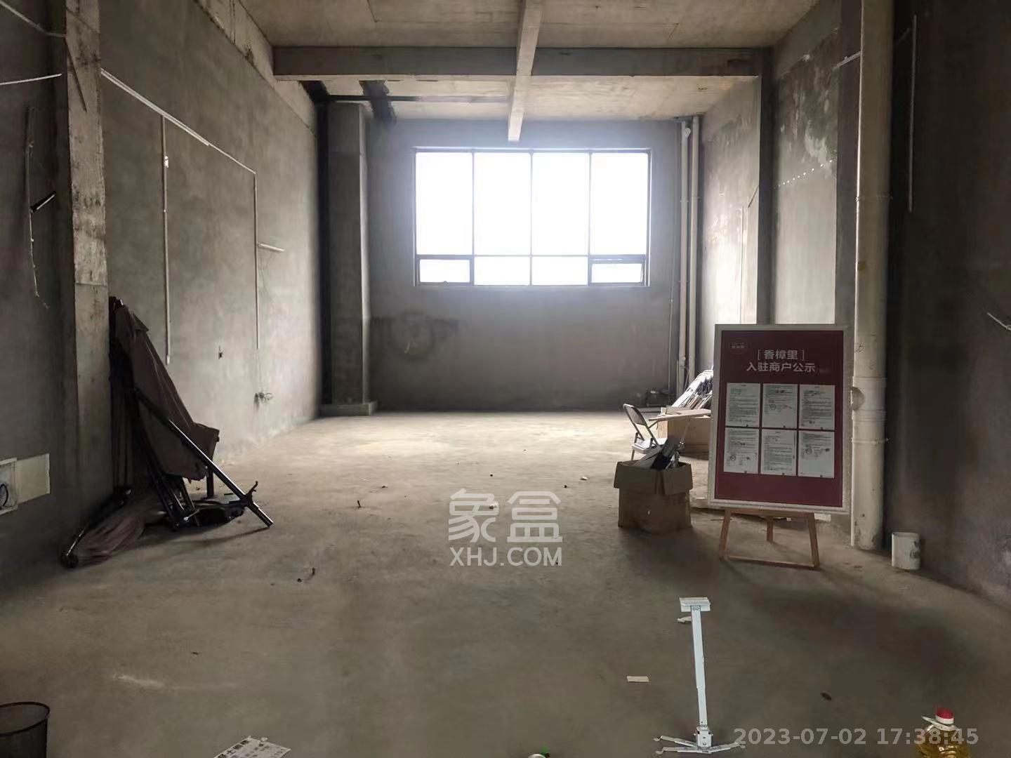 融科东南海   121.0㎡      12000.0元/月室内图