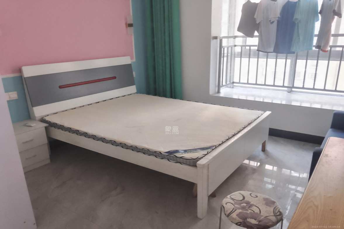 楚天世纪城西苑 3室2厅2卫 1000.0元/月 楚天世纪城西苑 3室2厅2卫 1000.0元/月室内图