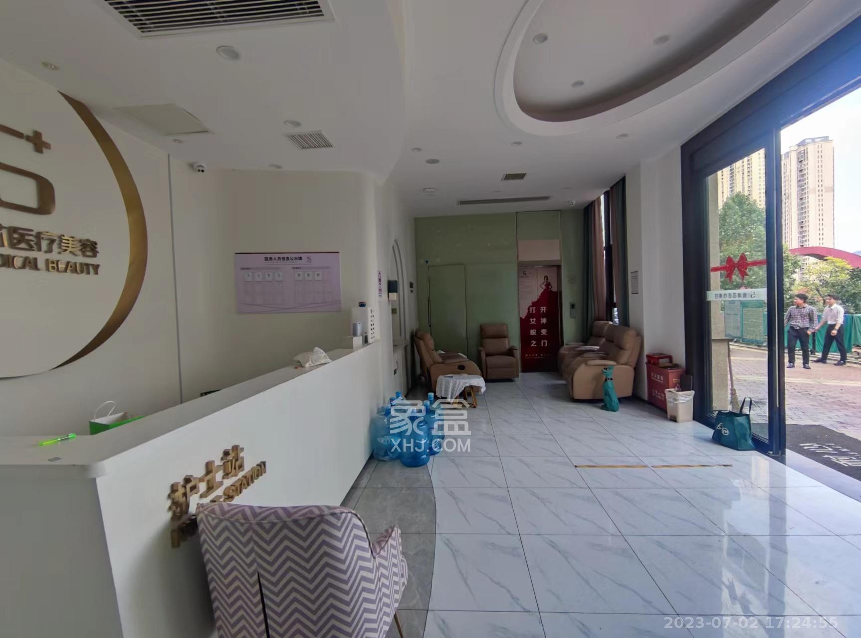 和泓梅溪四季   251.03㎡      38000.0元/月室内图