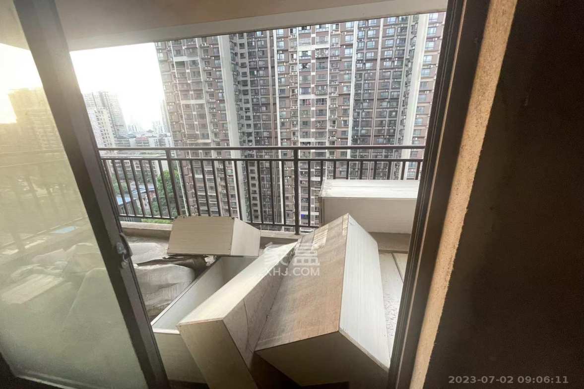 芒果天地(芒果雅苑)  3室2厅1卫    1100.0元/月室内图