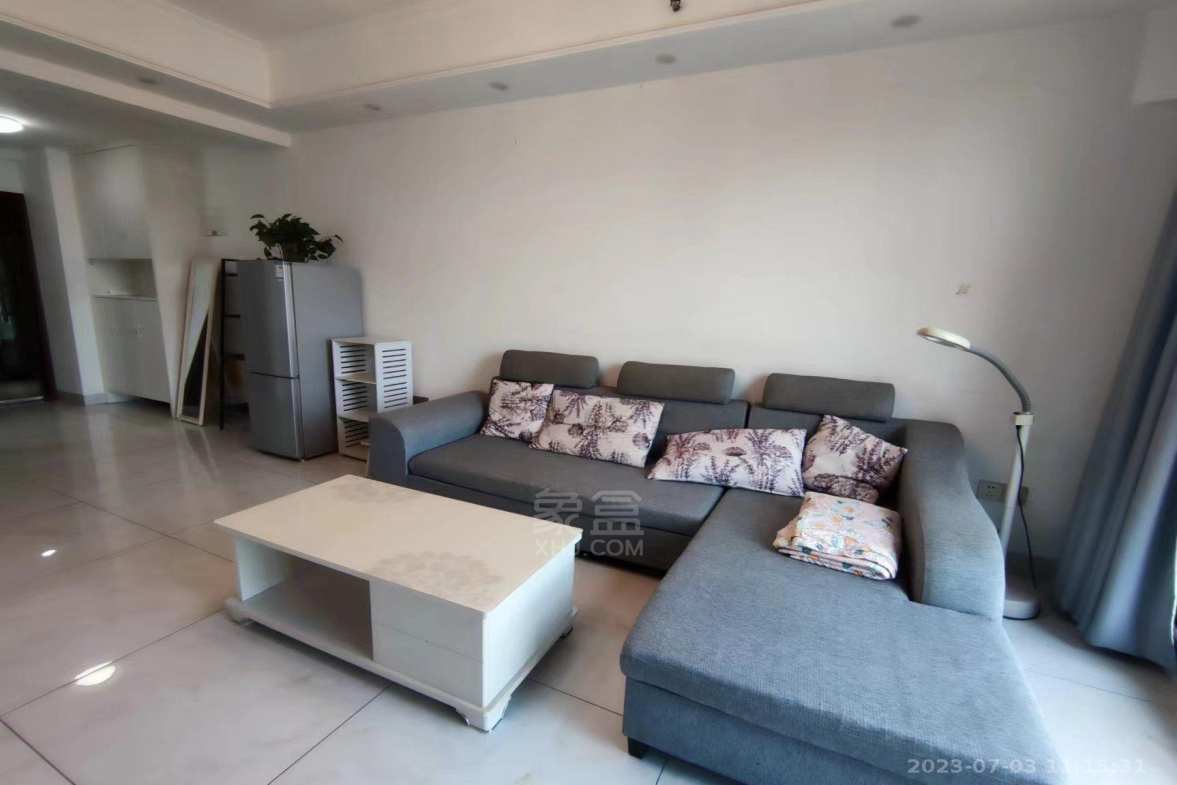 新桂公馆 2室2厅1卫 1800.0元/月 新桂公馆 2室2厅1卫 1800.0元/月室内图