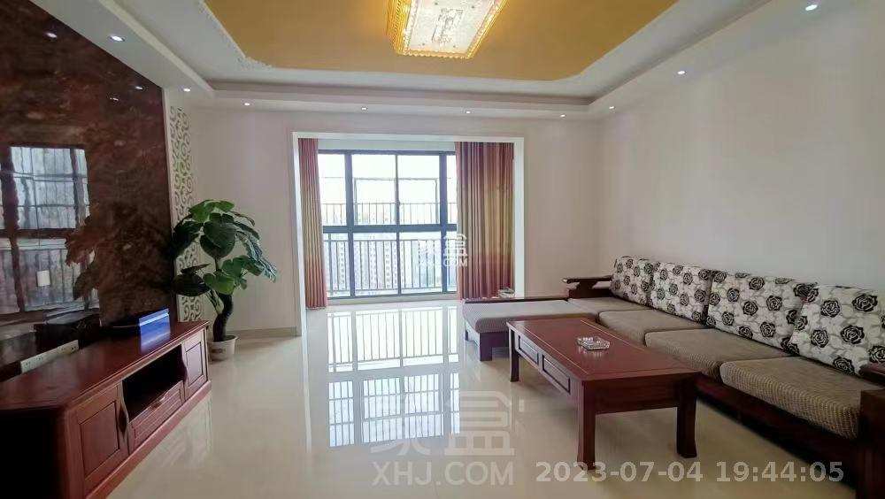 嘉盛华府  3室2厅2卫    1800.0元/月 嘉盛华府  3室2厅2卫    1800.0元/月户型图