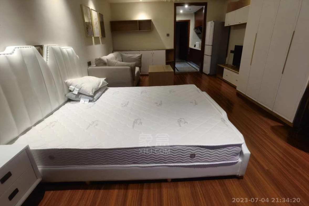 山语云栖  1室1厅1卫    1600.0元/月室内图