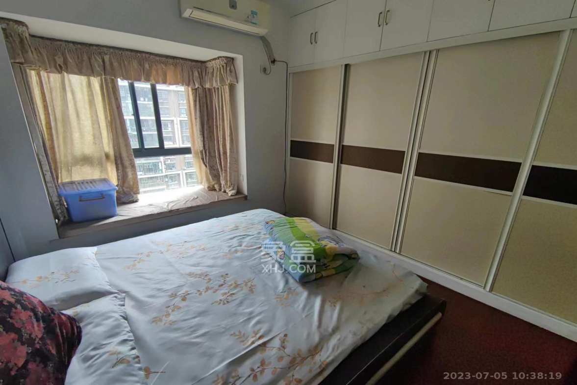 湘江北尚  4室2厅2卫   4500.00元/月室内图