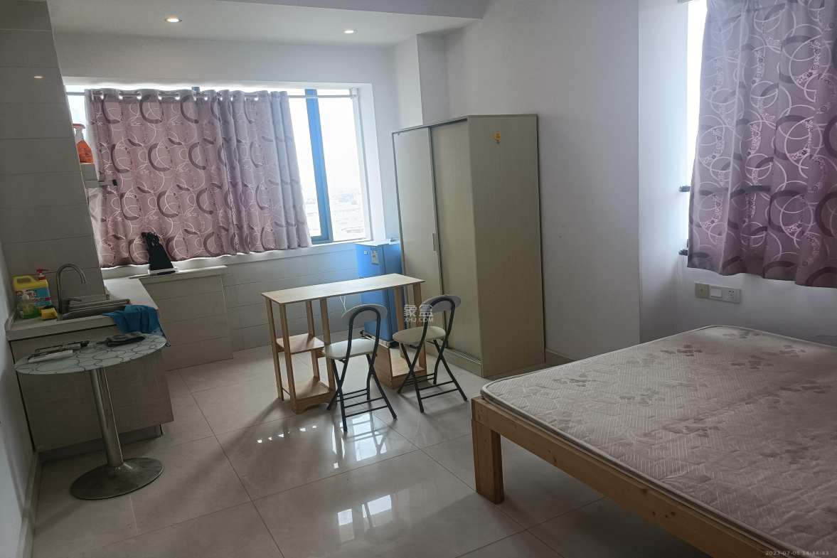 佐佑大厦  1室1厅1卫    950.0元/月室内图1