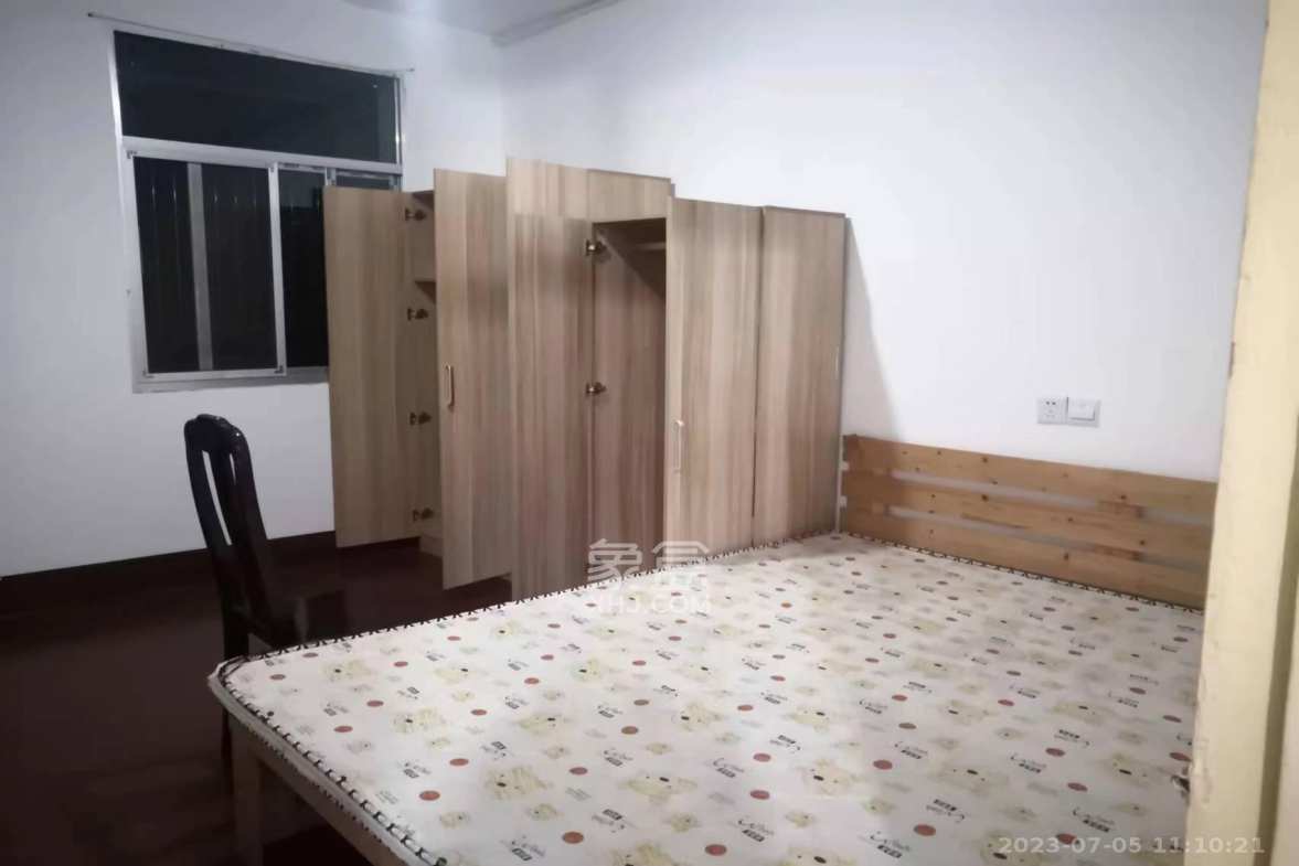 桔园小区1-8片  2室2厅1卫    1400.0元/月室内图