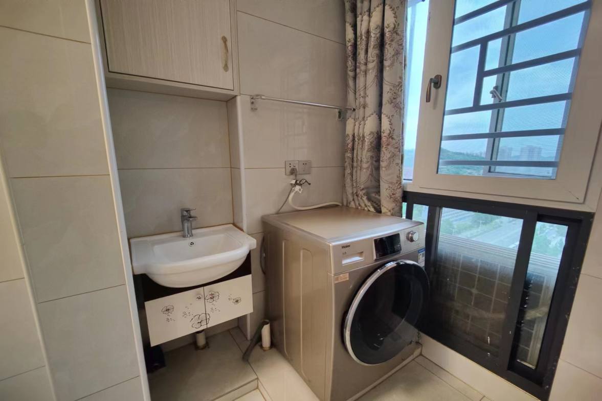 百弘学府城 1室1厅1卫 1200.0元/月 百弘学府城 1室1厅1卫 1200.0元/月室内图