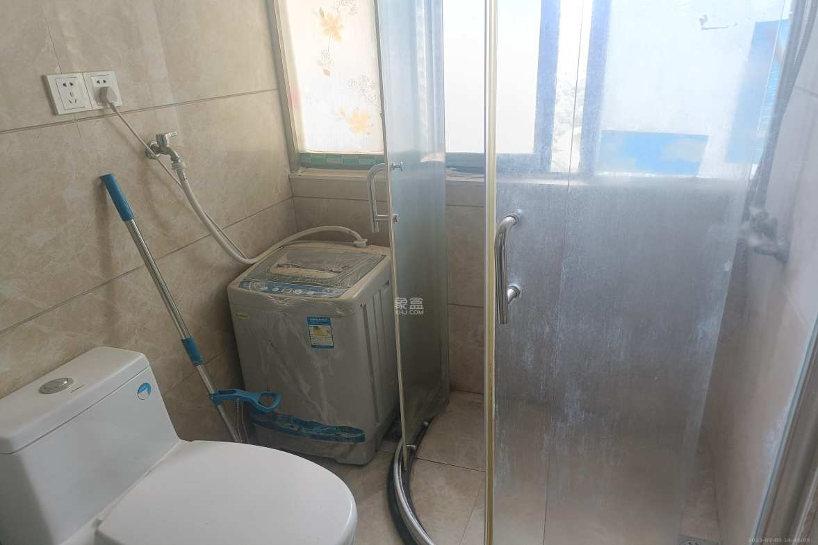 佐佑大厦  1室1厅1卫    950.0元/月室内图