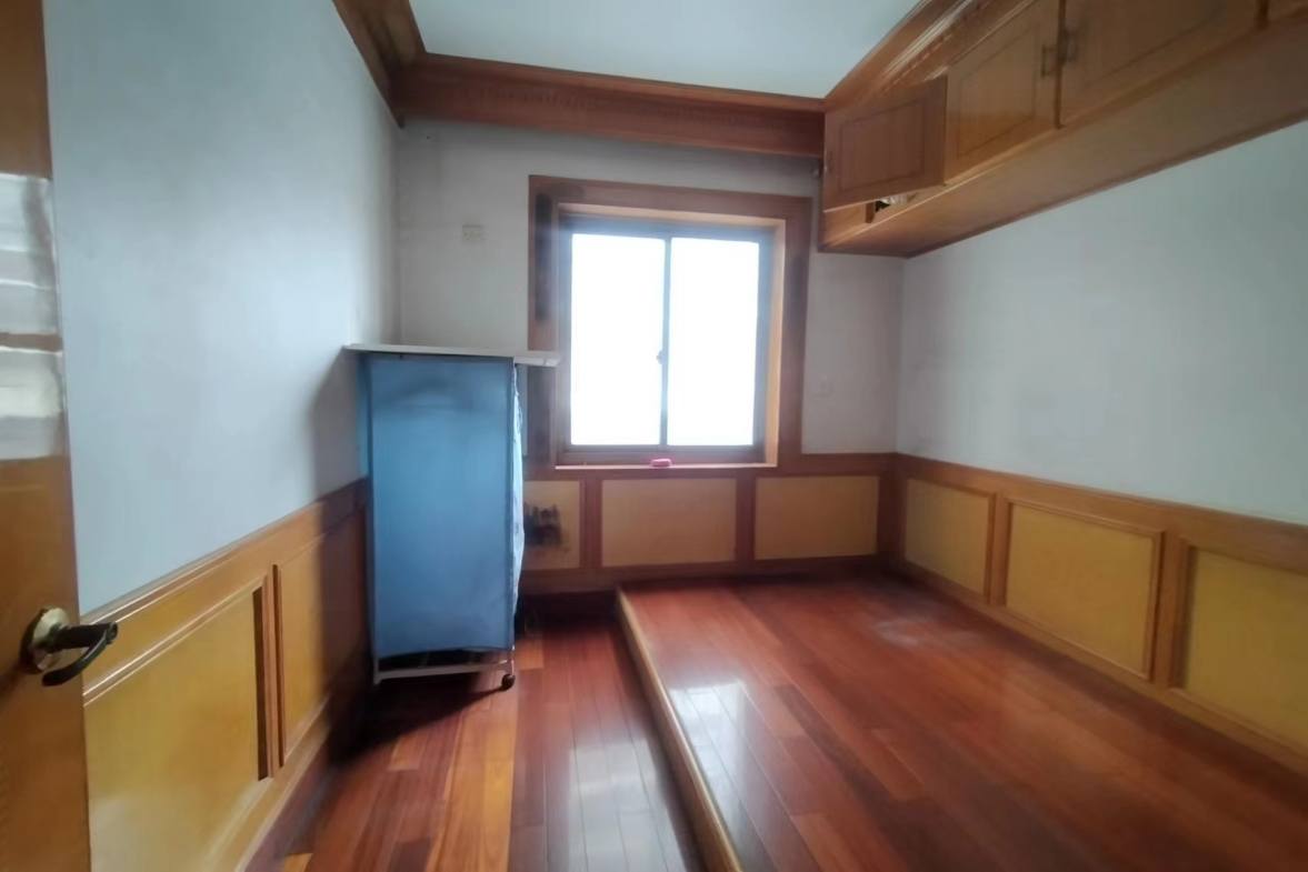 娄星区散盘  3室2厅2卫    66.0万室内图