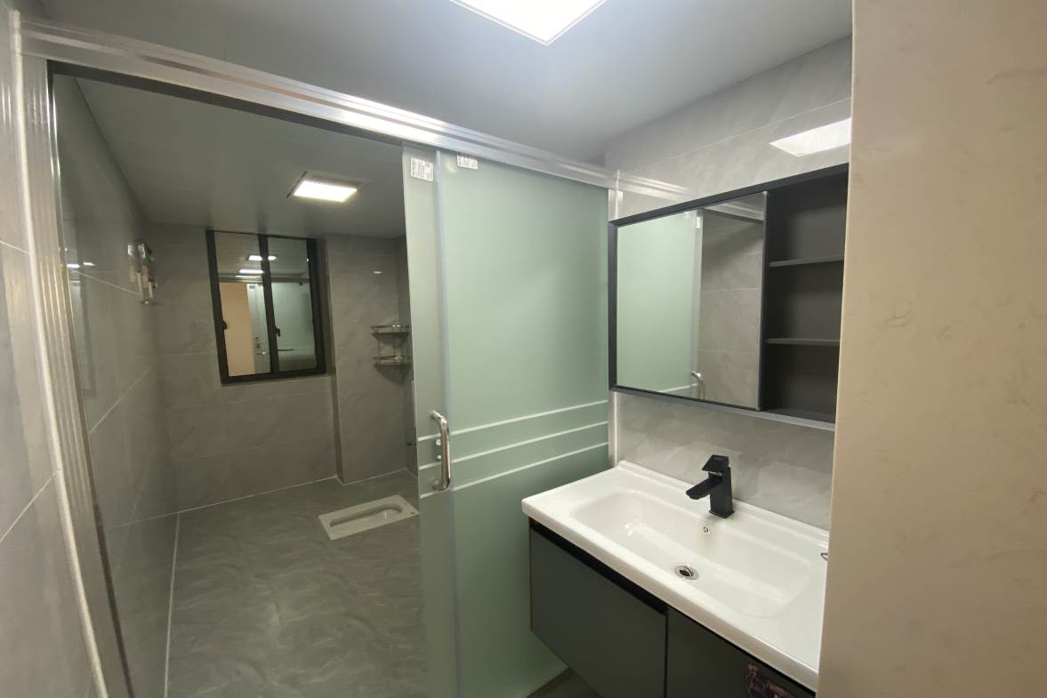 江山盛筳  0室0厅0卫    2600.0元/月 江山盛筳  0室0厅0卫    2600.0元/月室内图