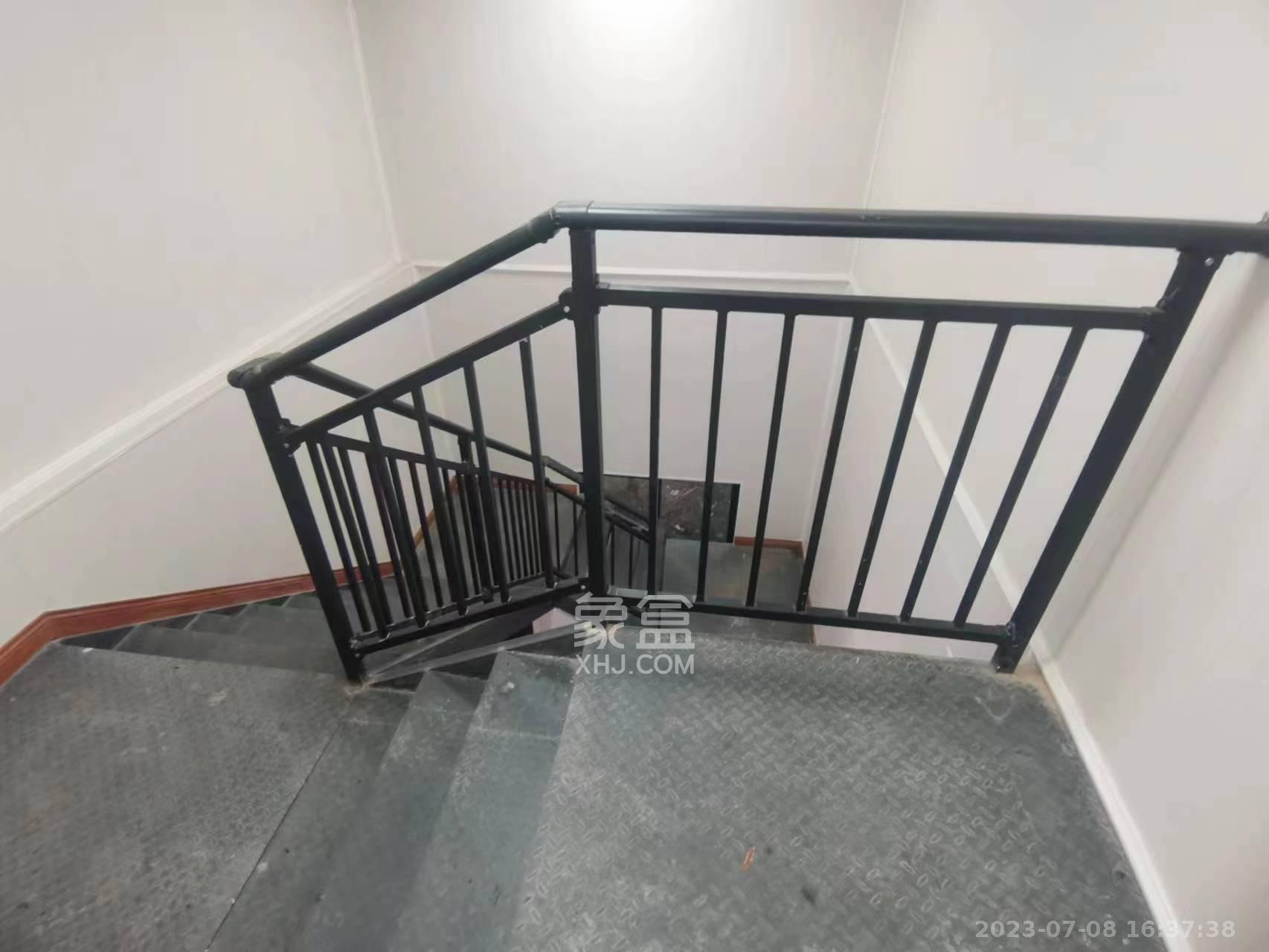 康桥长郡   236.41㎡      12000.0元/月室内图