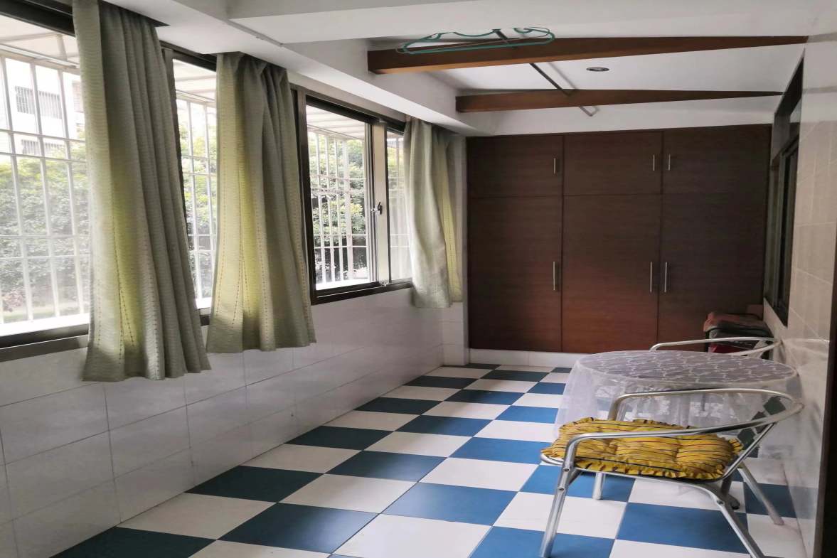 菊苑东区  4室2厅2卫    98.0万室内图