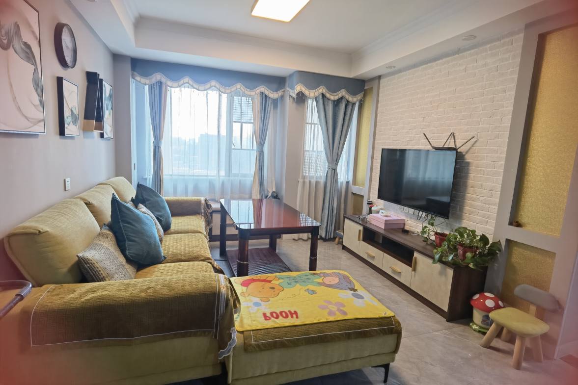 盛世时代广场 2室1厅1卫 1880.0元/月 盛世时代广场 2室1厅1卫 1880.0元/月室内图