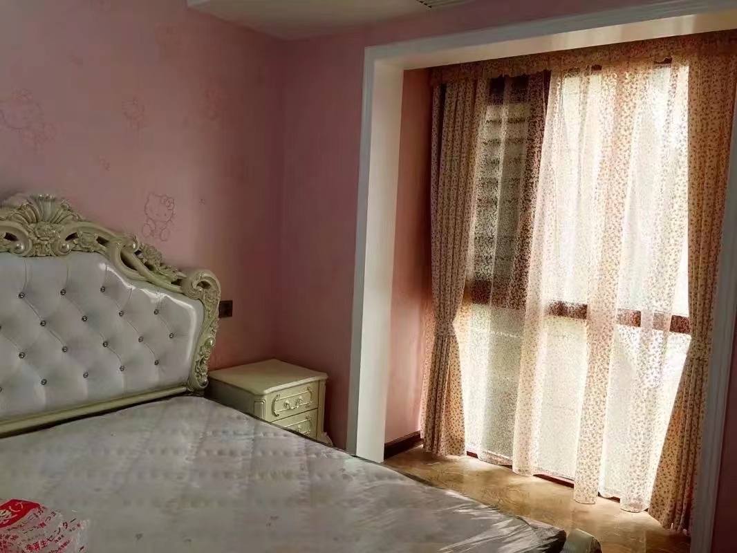 檀香山  3室2厅2卫    88.0万小区图