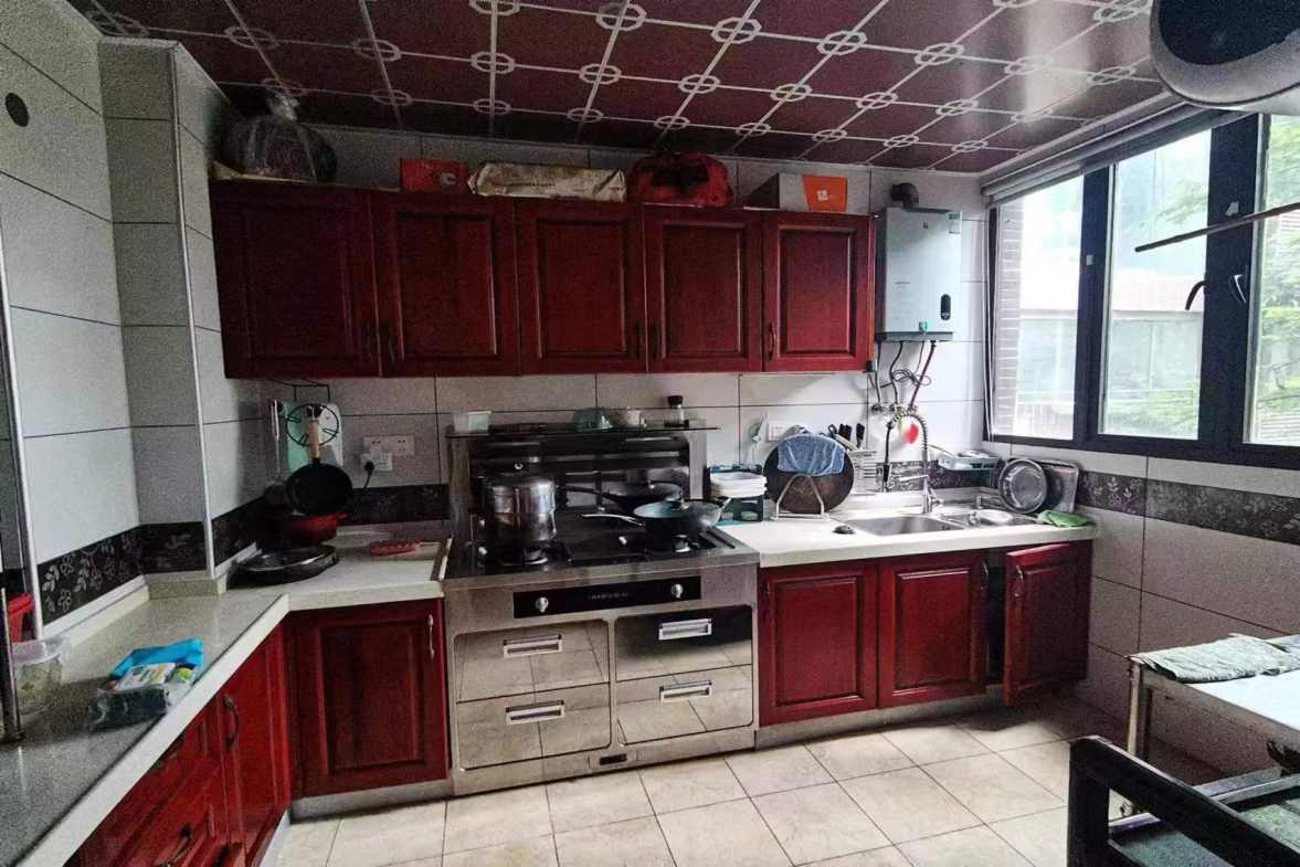 大同芙蓉  3室2厅2卫    98.8万 大同芙蓉  3室2厅2卫    98.8万室内图