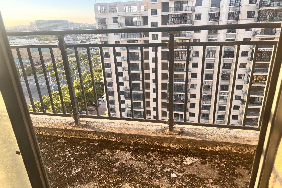 滨江景苑  3室2厅2卫   188.00万室内图