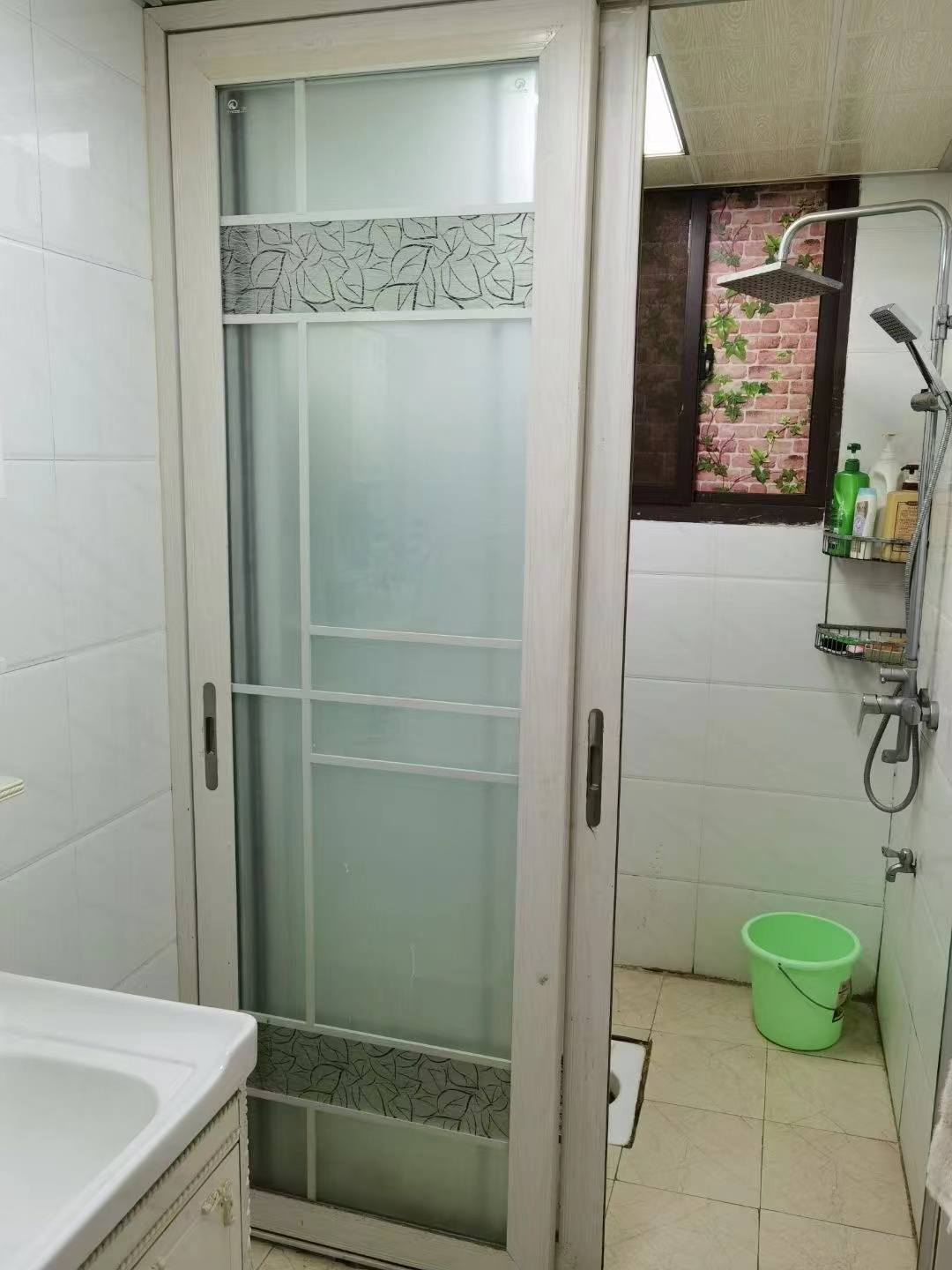 明兴翰苑一期  2室2厅1卫   1800.00元/月室内图