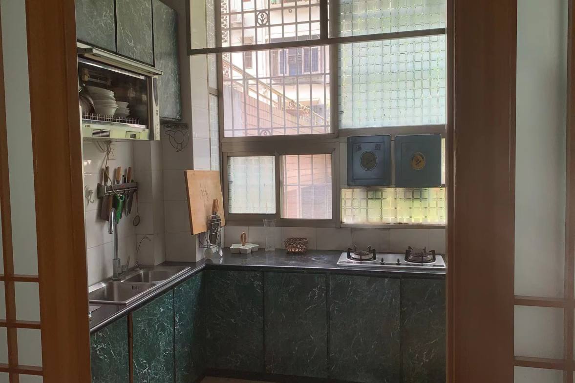 市人大政协机关大院住宅区（老市委）  3室2厅2卫    1800.0元/月室内图