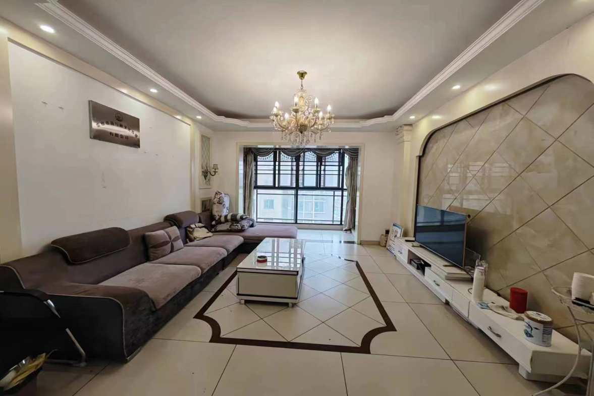 万豪城市花园 3室2厅1卫 2400.0元/月 万豪城市花园 3室2厅1卫 2400.0元/月室内图