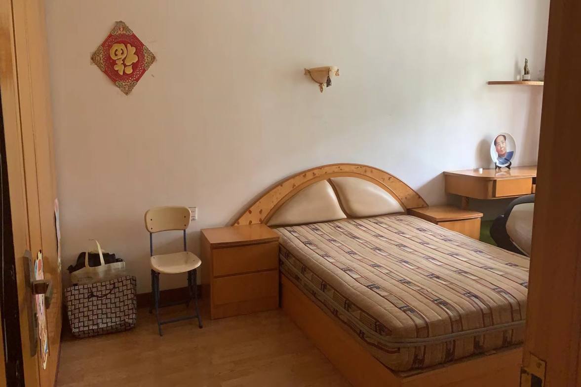 市人大政协机关大院住宅区（老市委）  3室2厅2卫    1800.0元/月室内图