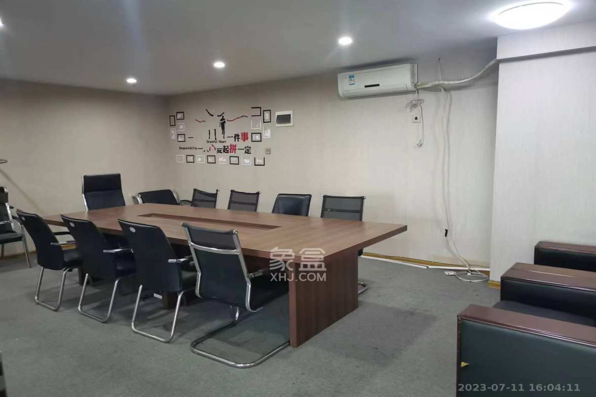 人瑞潇湘国际  4室1厅1卫    16000.0元/月室内图1