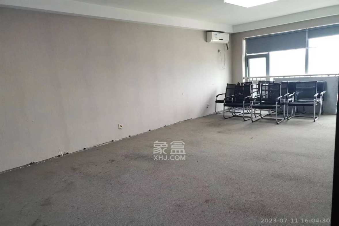 人瑞潇湘国际  4室1厅1卫    16000.0元/月室内图