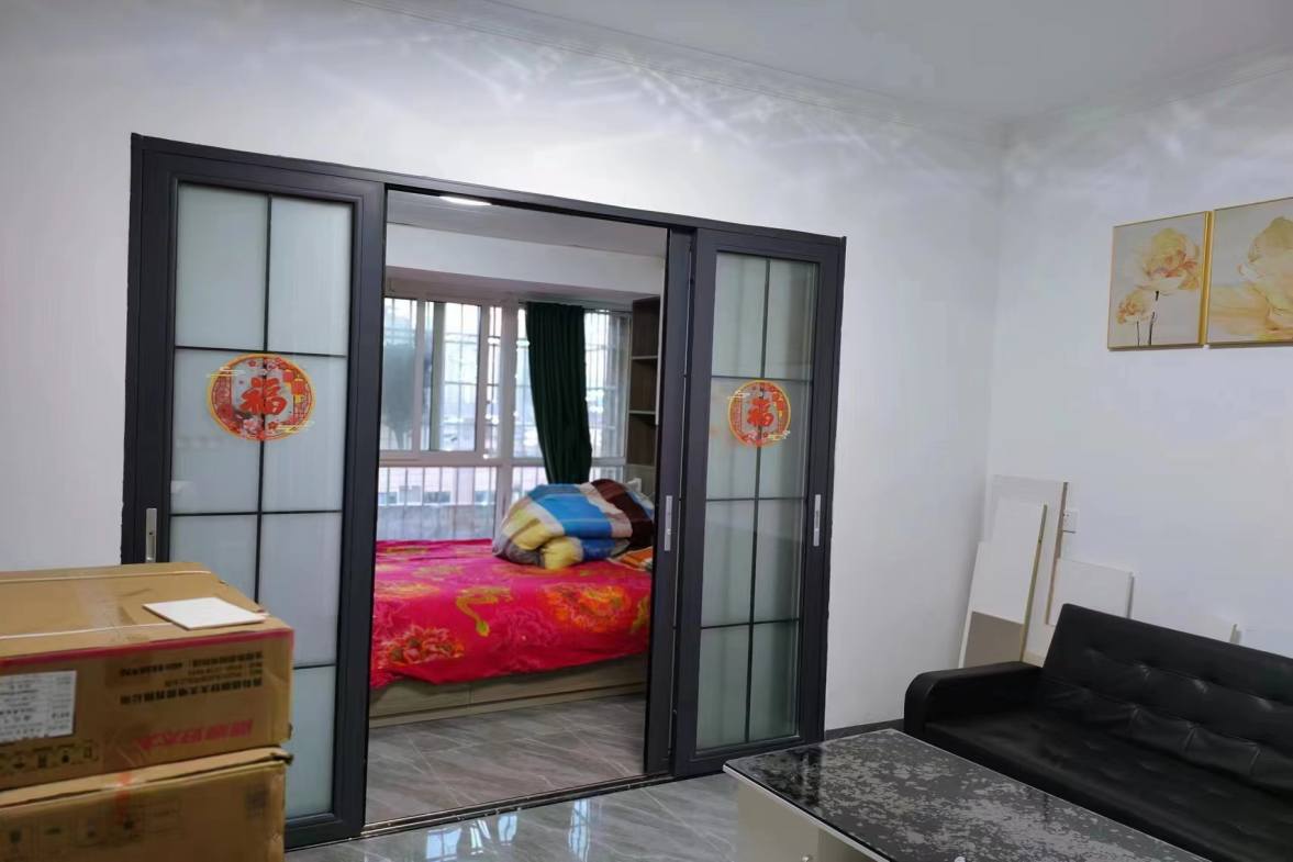 新世界建材城  2室1厅1卫    1280.0元/月 新世界建材城  2室1厅1卫    1280.0元/月室内图