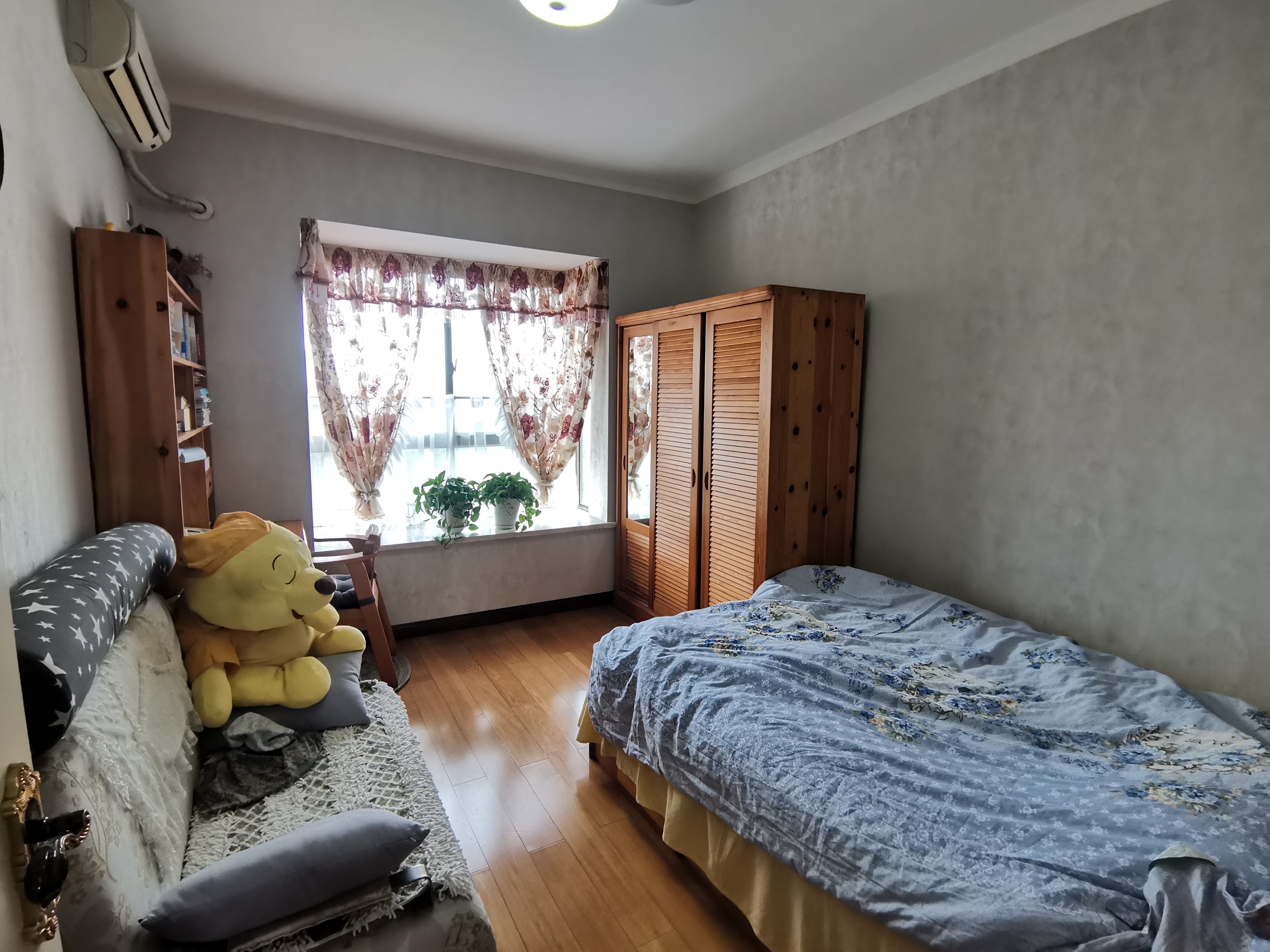 广成大厦  3室2厅2卫    99.8万