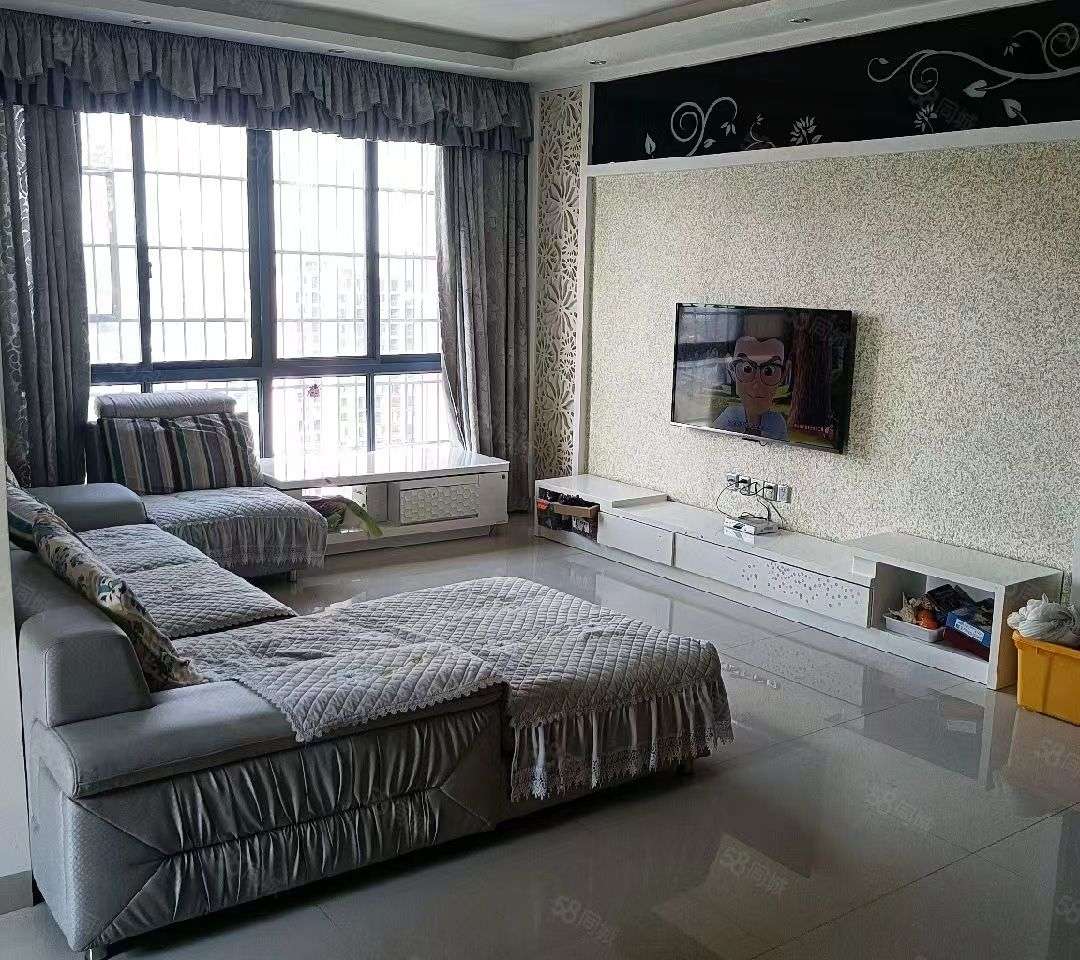 裕隆国际 3室2厅2卫 2100.0元/月 裕隆国际 3室2厅2卫 2100.0元/月室内图