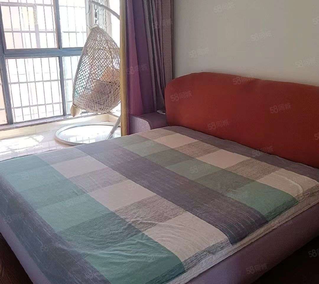 裕隆国际 3室2厅2卫 2100.0元/月 裕隆国际 3室2厅2卫 2100.0元/月室内图