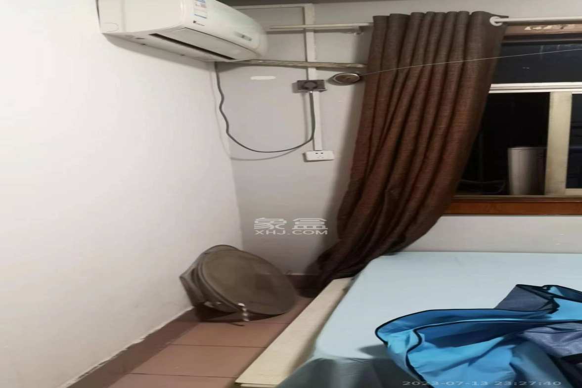 通发公寓  1室1厅1卫    800.0元/月 通发公寓  1室1厅1卫    800.0元/月室内图