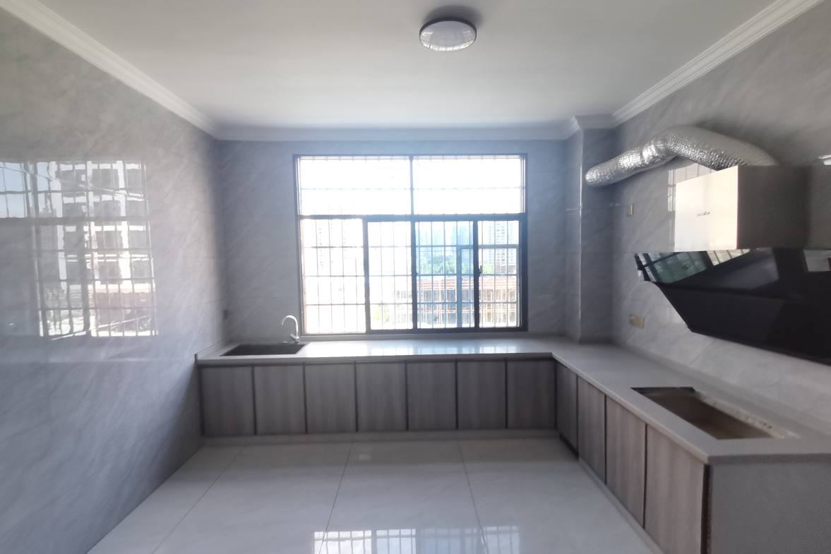 富冲小区 2室1厅1卫 900.0元/月 富冲小区 2室1厅1卫 900.0元/月室内图