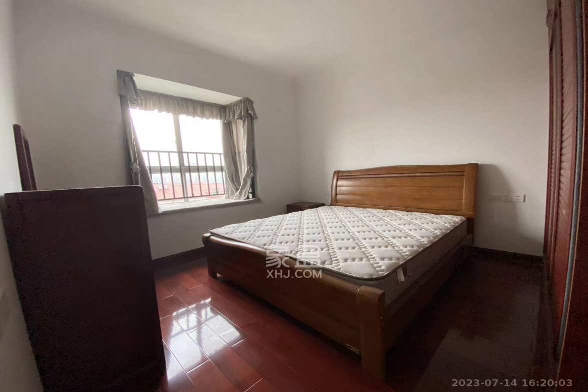 桃阳苑(省人大单位房) 3室2厅2卫 2500.0元/月 桃阳苑(省人大单位房) 3室2厅2卫 2500.0元/月室内图