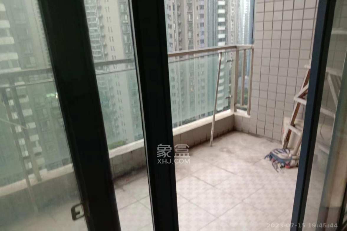 湘江世纪城赏江苑  3室2厅2卫    2500.0元/月 湘江世纪城赏江苑  3室2厅2卫    2500.0元/月室内图