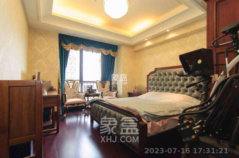 华远华中心  3室2厅1卫   11000.00元/月户型图