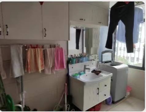 一中附小校内单位房  0室0厅0卫    1200.0元/月室内图