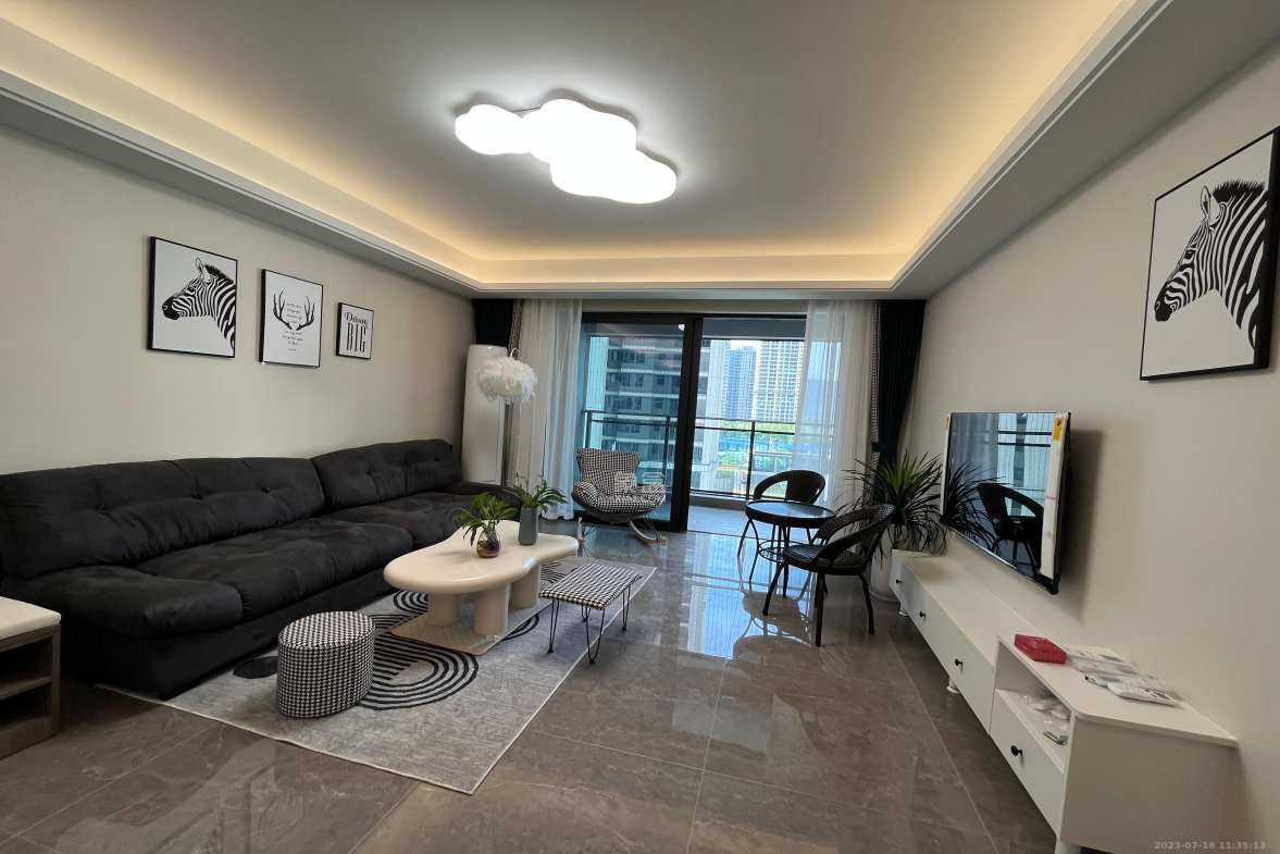 中海阅溪府  4室2厅2卫    4500.0元/月 中海阅溪府  4室2厅2卫    4500.0元/月室内图