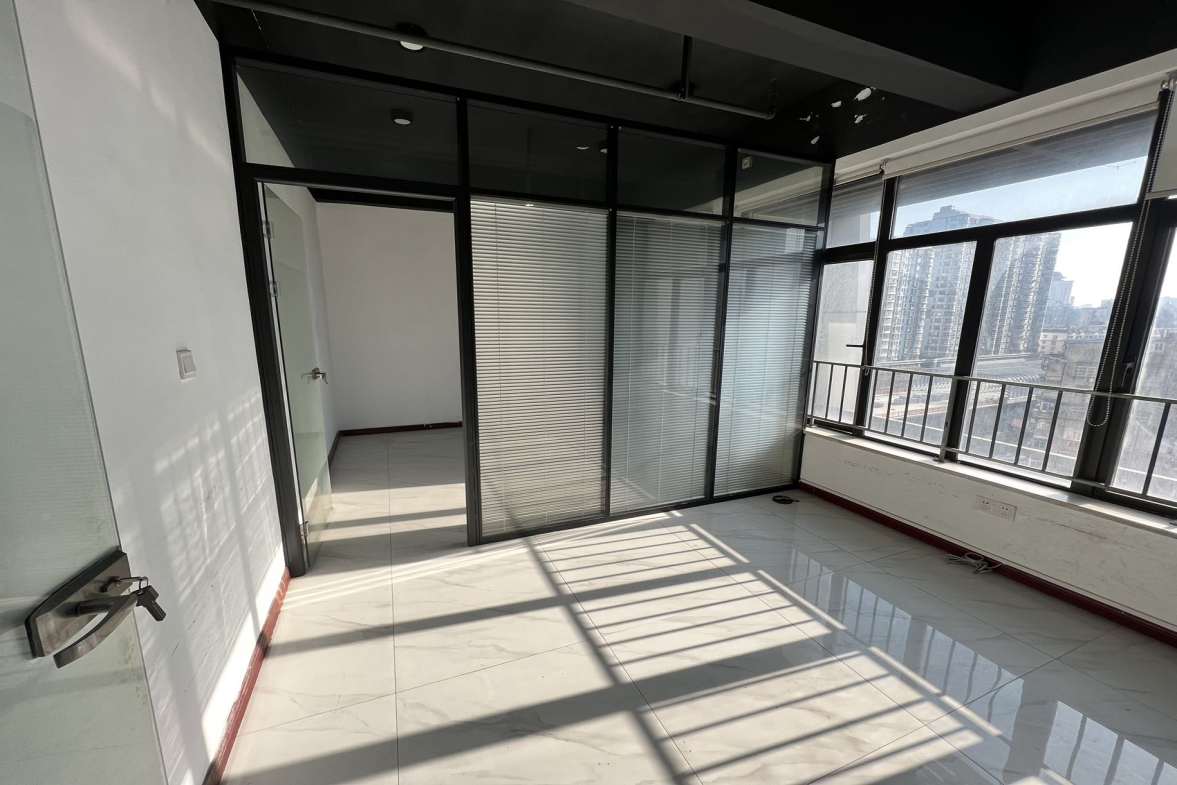 万科金域华府  1室1厅1卫    7000.0元/月 万科金域华府  1室1厅1卫    7000.0元/月室内图