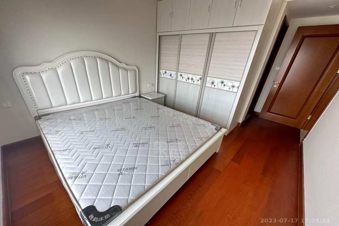 恒大林溪郡 3室2厅2卫 2100.0元/月 恒大林溪郡 3室2厅2卫 2100.0元/月室内图