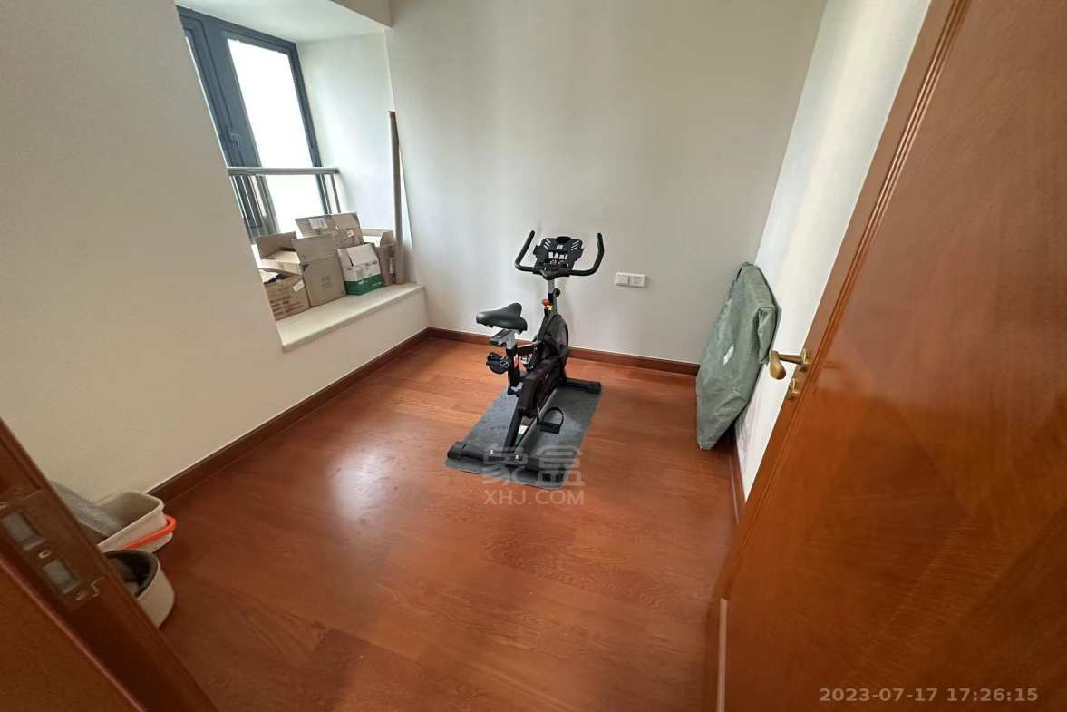 恒大林溪郡 3室2厅2卫 2100.0元/月 恒大林溪郡 3室2厅2卫 2100.0元/月室内图