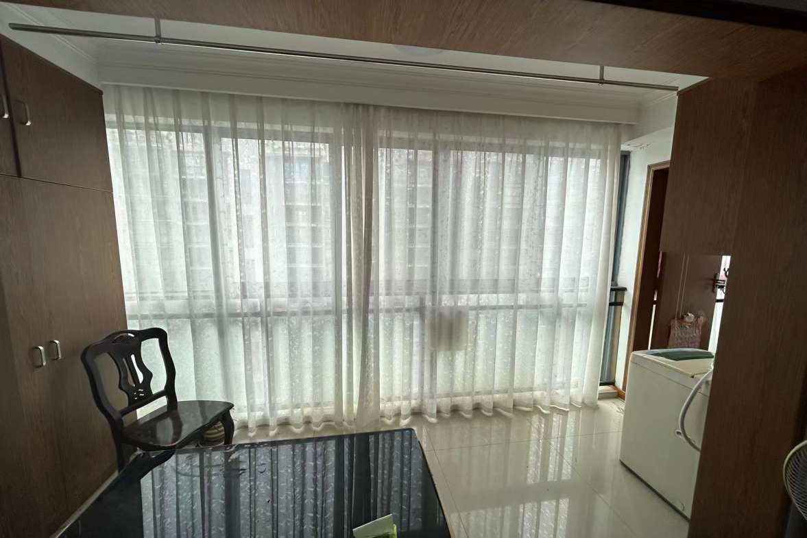 梓山湖领御  2室2厅1卫   1500.00元/月室内图
