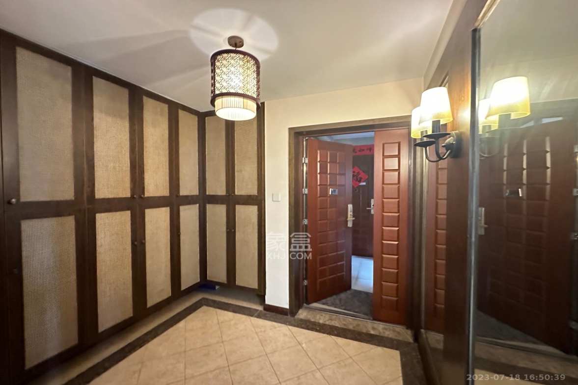 滨江君悦香邸 3室2厅2卫 4500.0元/月 滨江君悦香邸 3室2厅2卫 4500.0元/月室内图