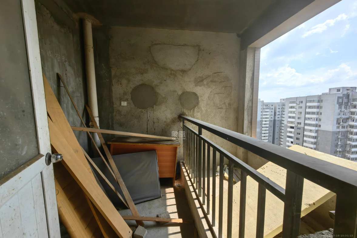 筑梦佳园  3室2厅1卫    750.0元/月室内图