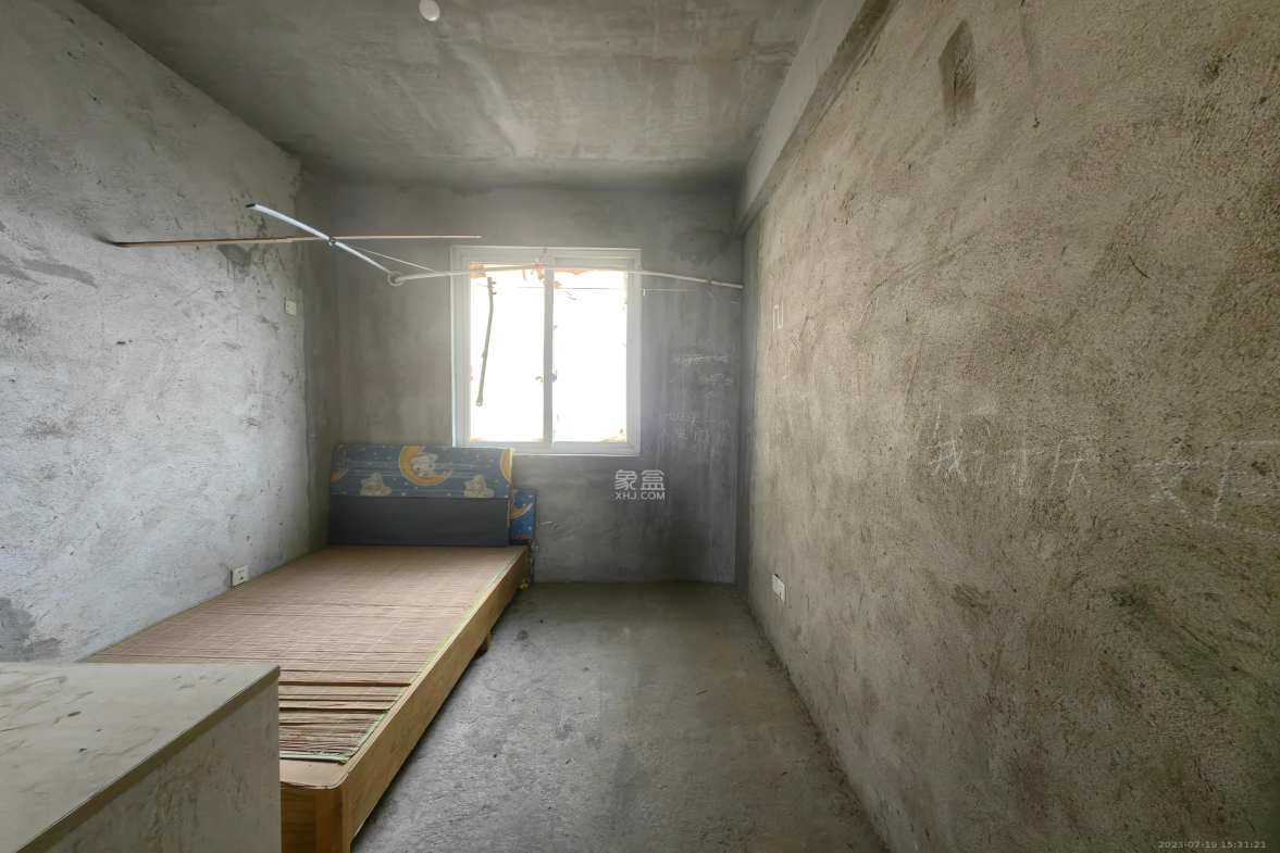 筑梦佳园  3室2厅1卫    750.0元/月室内图