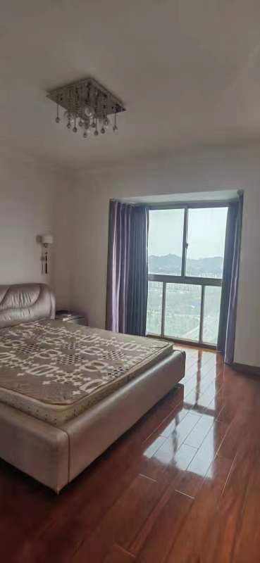 君临天厦  3室2厅2卫    88.8万室内图1