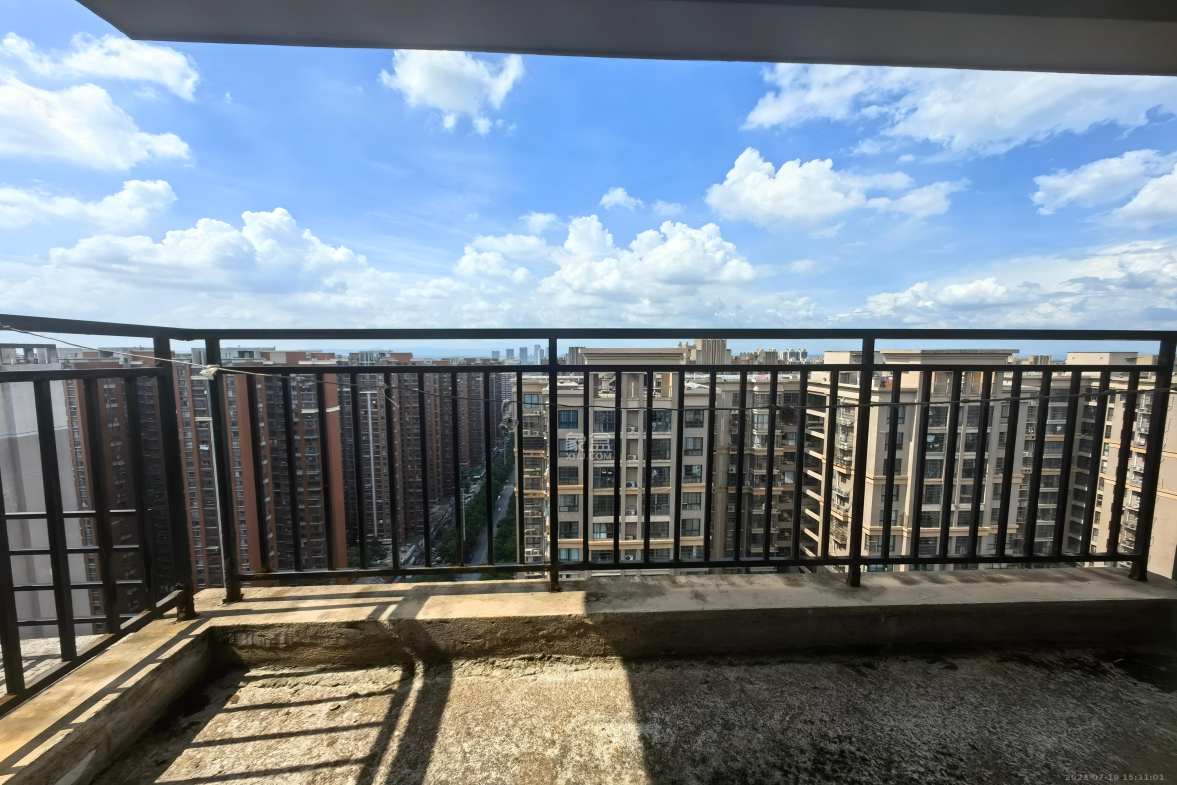 筑梦佳园  3室2厅1卫    750.0元/月室内图1