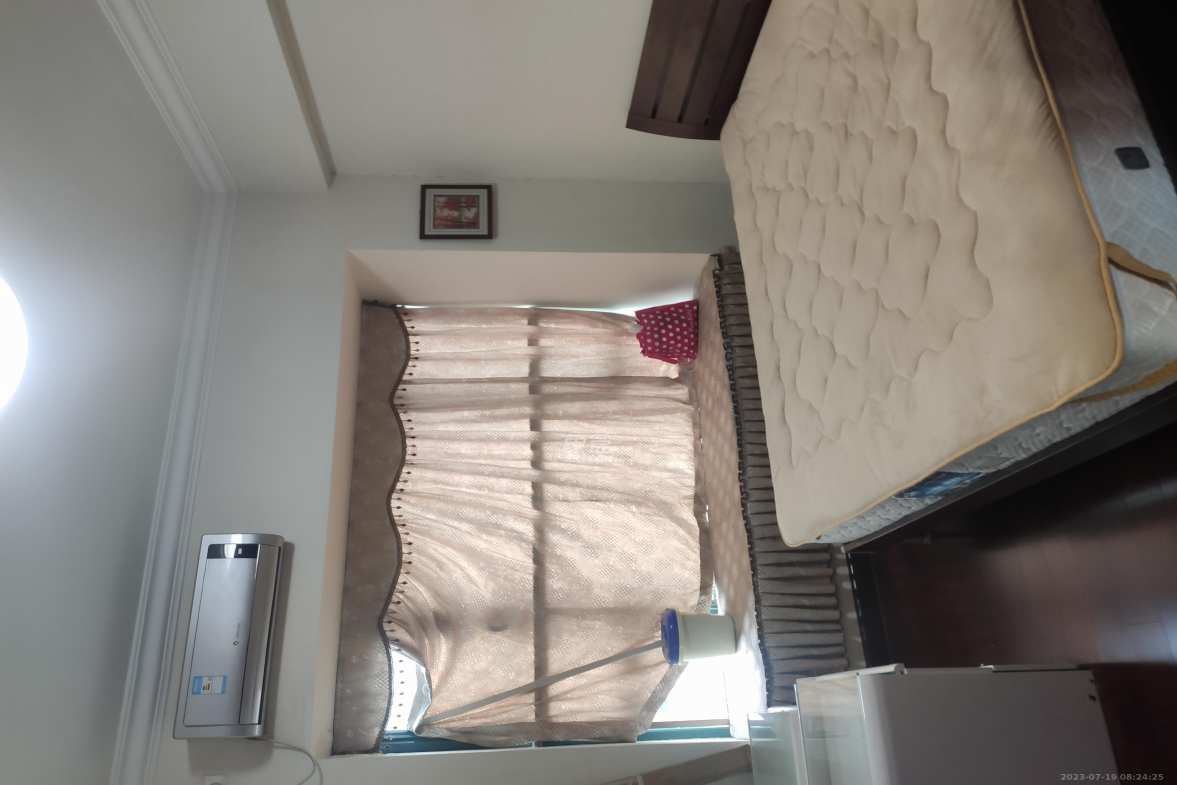 恒大城  3室2厅2卫    2600.0元/月 恒大城  3室2厅2卫    2600.0元/月室内图